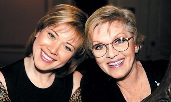 Alisa-Freyndlih-s-dochkoy