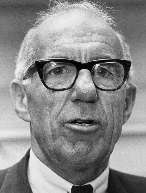 Bendzhamin-Spok-interesnyefakty.org