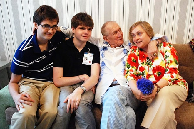 Evgeniy-Evtushenko-s-semey