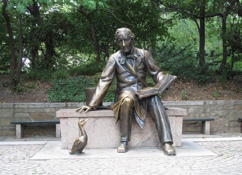 Gans-Hristian-Andersen-11