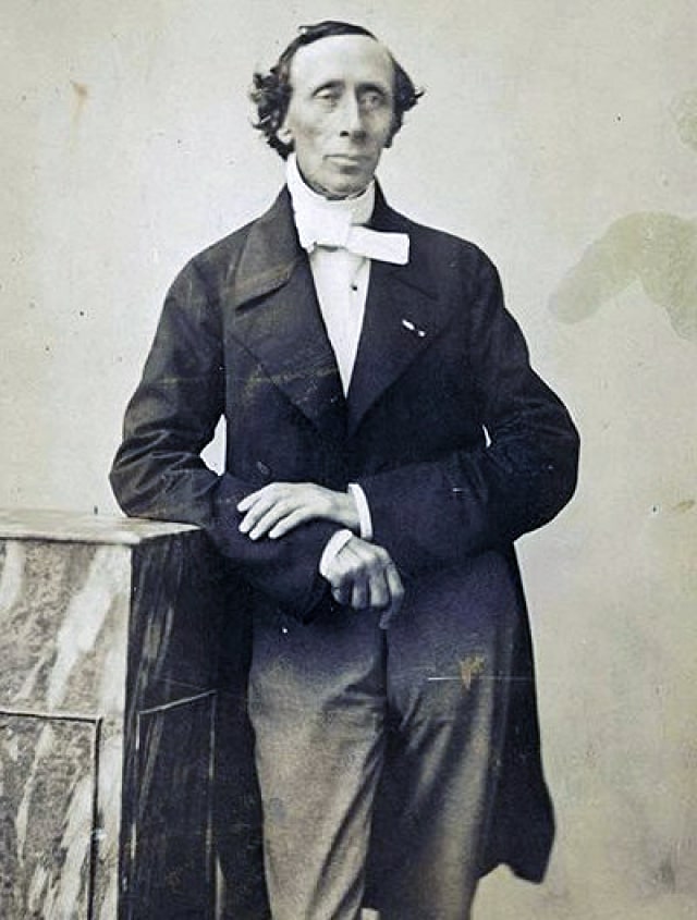 Gans-Hristian-Andersen-5