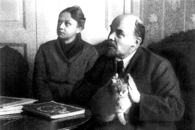 Krupskaya-i-Lenin