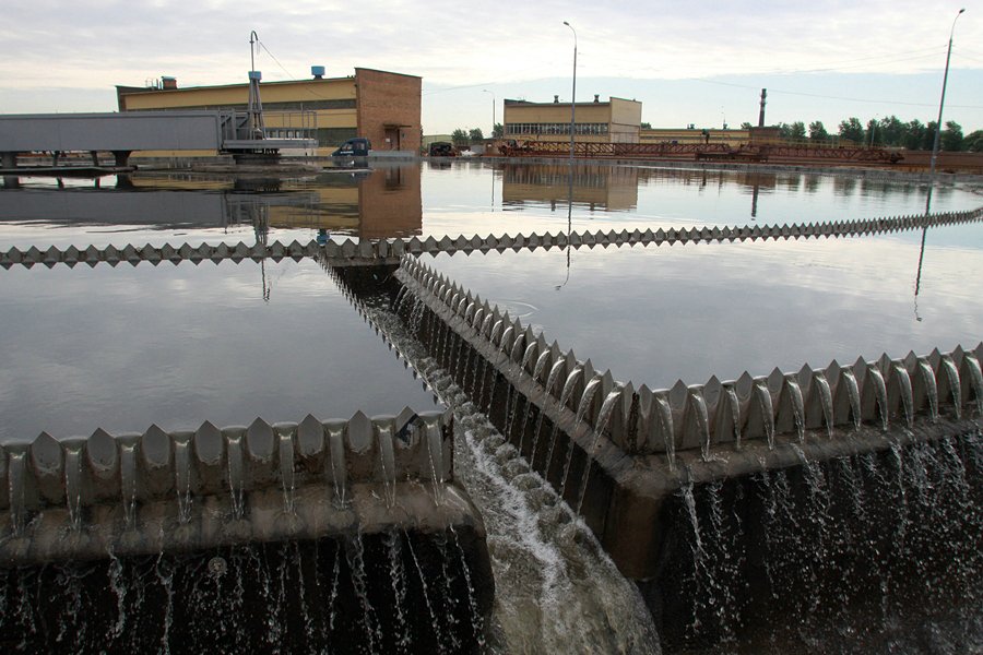 kuda-techet-kanalizatsiya-6