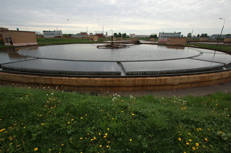 kuda-techet-kanalizatsiya-8