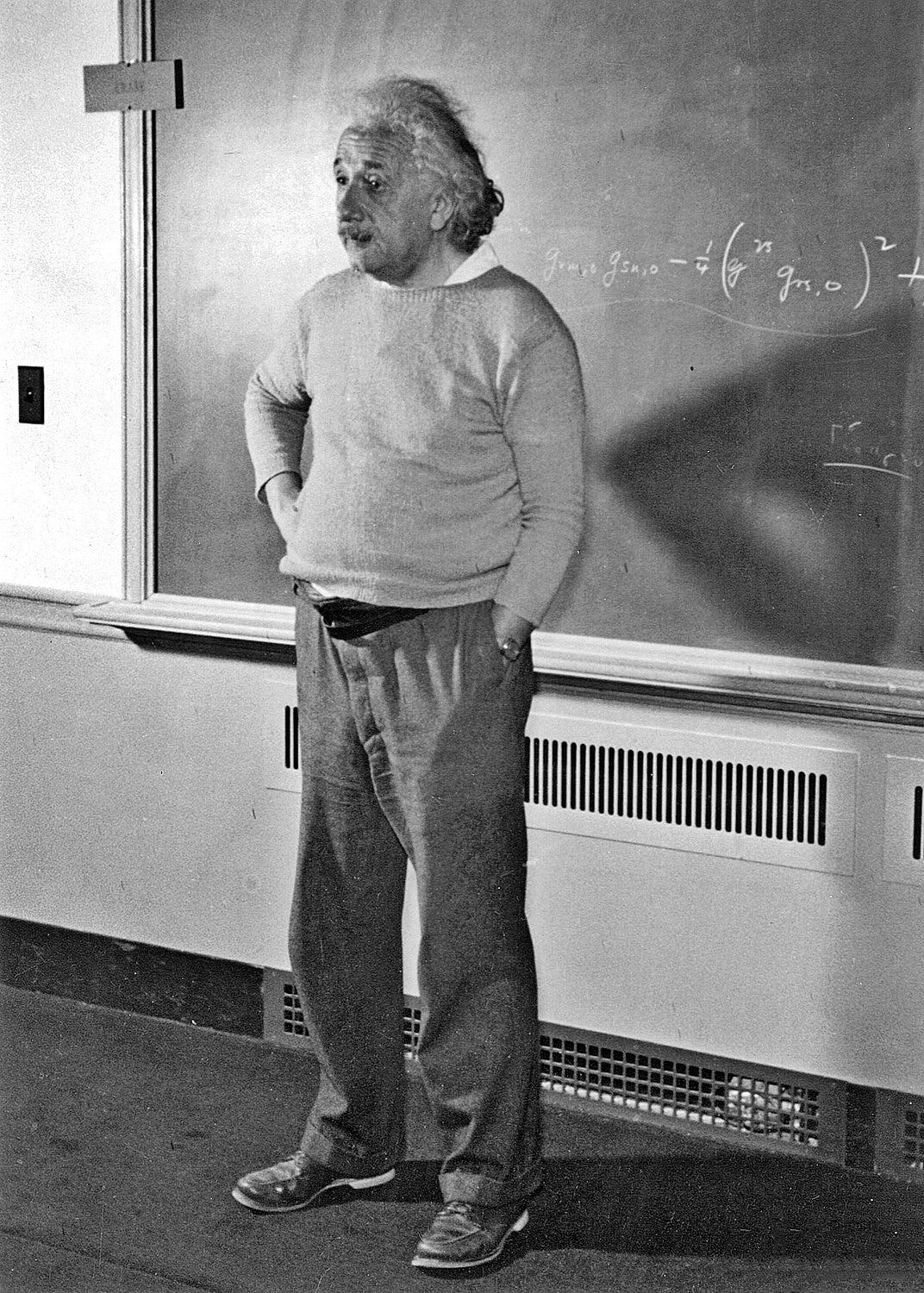 albert-ejnshtejn-na-lekczii