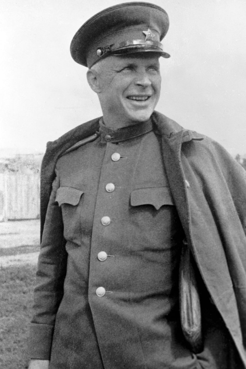 aleksandr-dovzhenko-2