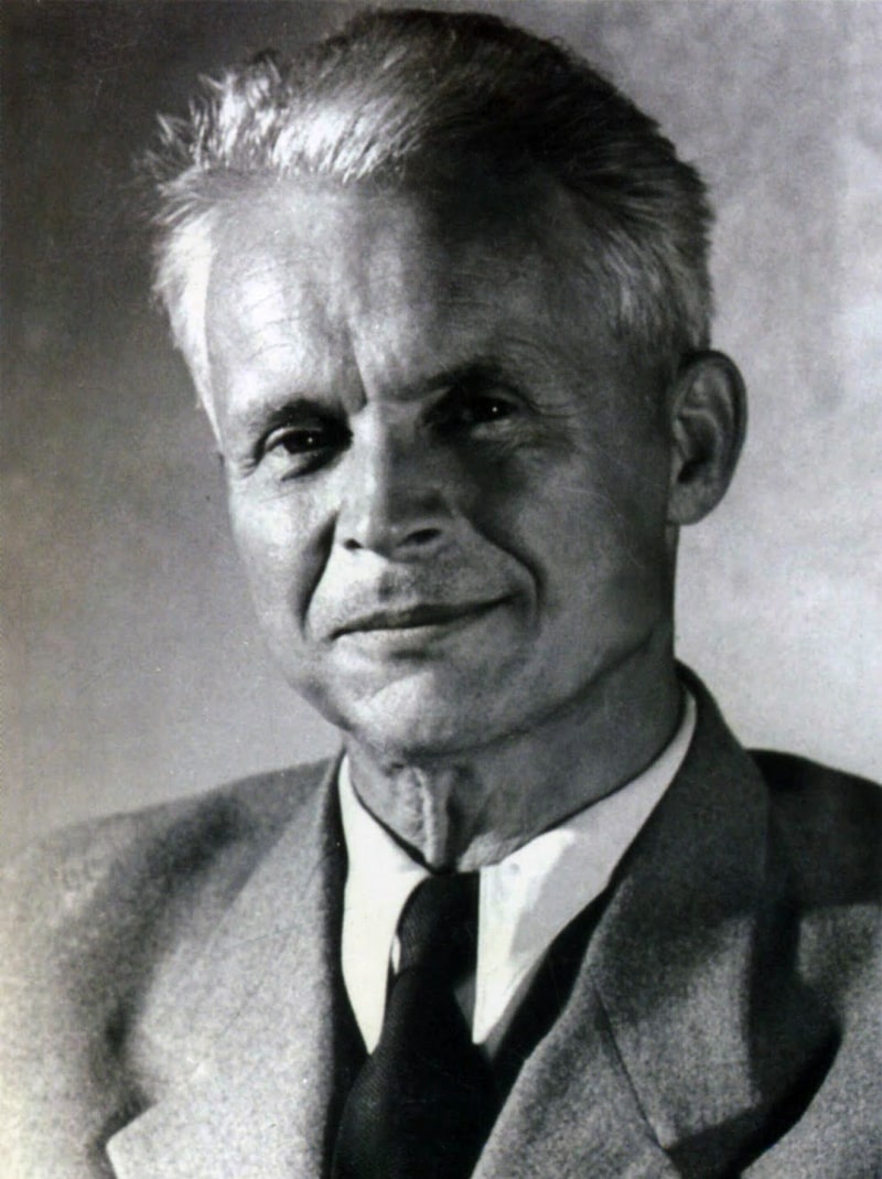 aleksandr-dovzhenko-7