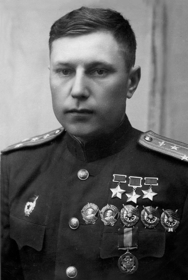 aleksandr-pokryshkin-4