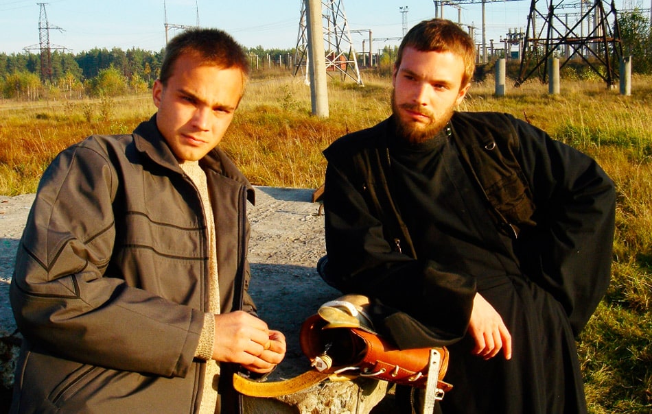 bratya-chadovy-v-filme-zhivoj