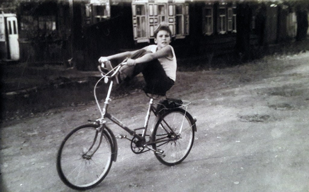 denis-maczuev-v-detstve