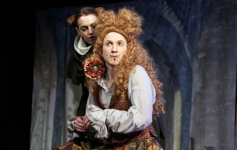 dmitrij-sharakois-v-teatre