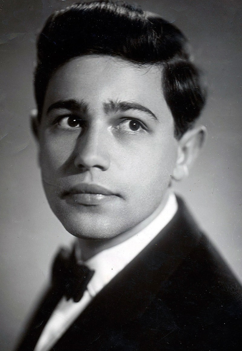 evgenij-petrosyan-v-molodosti.