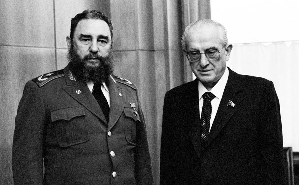 fidel-kastro-i-yurij-andropov