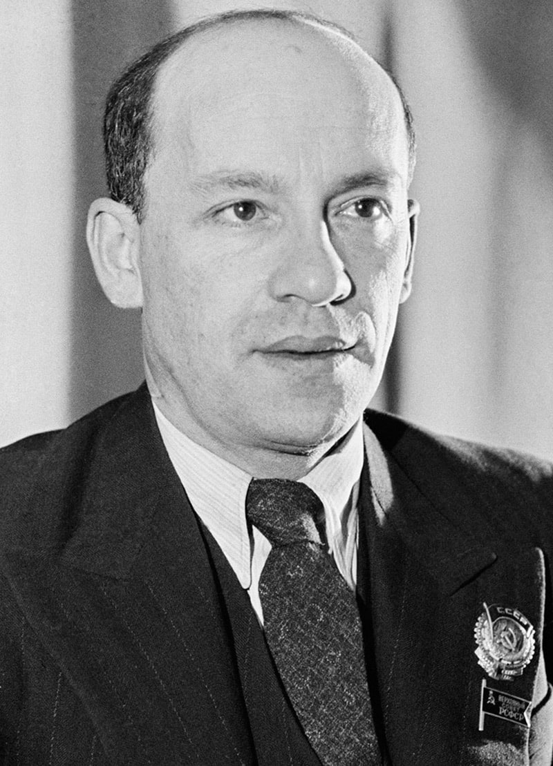 isaak-dunaevskij-9