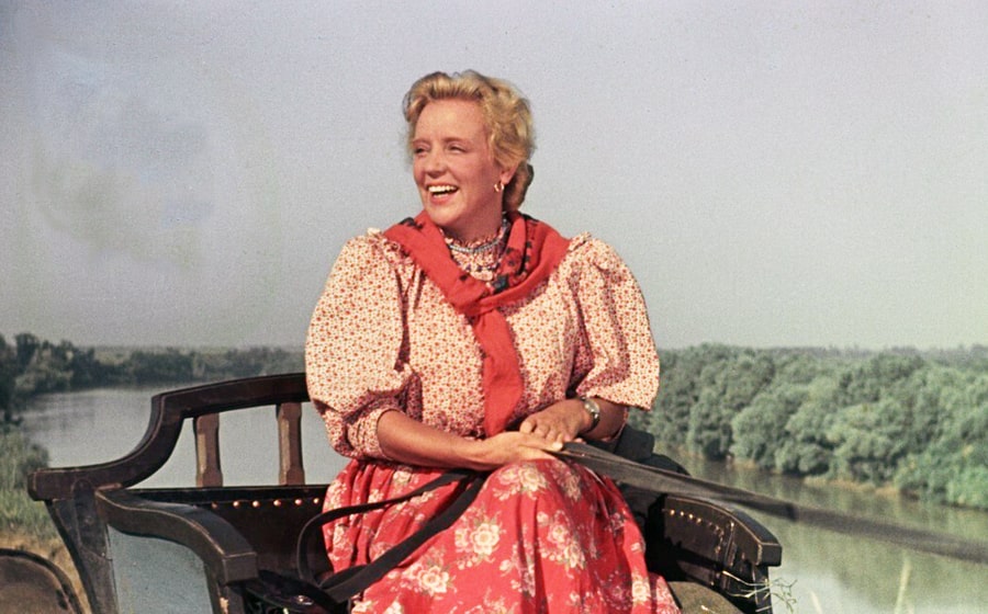 marina-ladynina-v-filme-kubanskie-kazaki