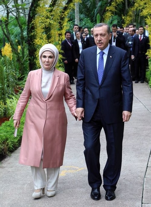 redzhep-tajip-erdogan-i-ego-zhena-emine