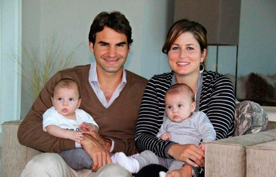 rodzher-federer-s-zhenoj-i-detmi