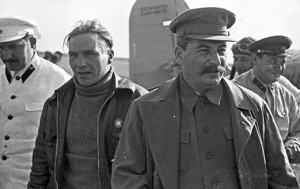 valerij-chkalov-i-stalin